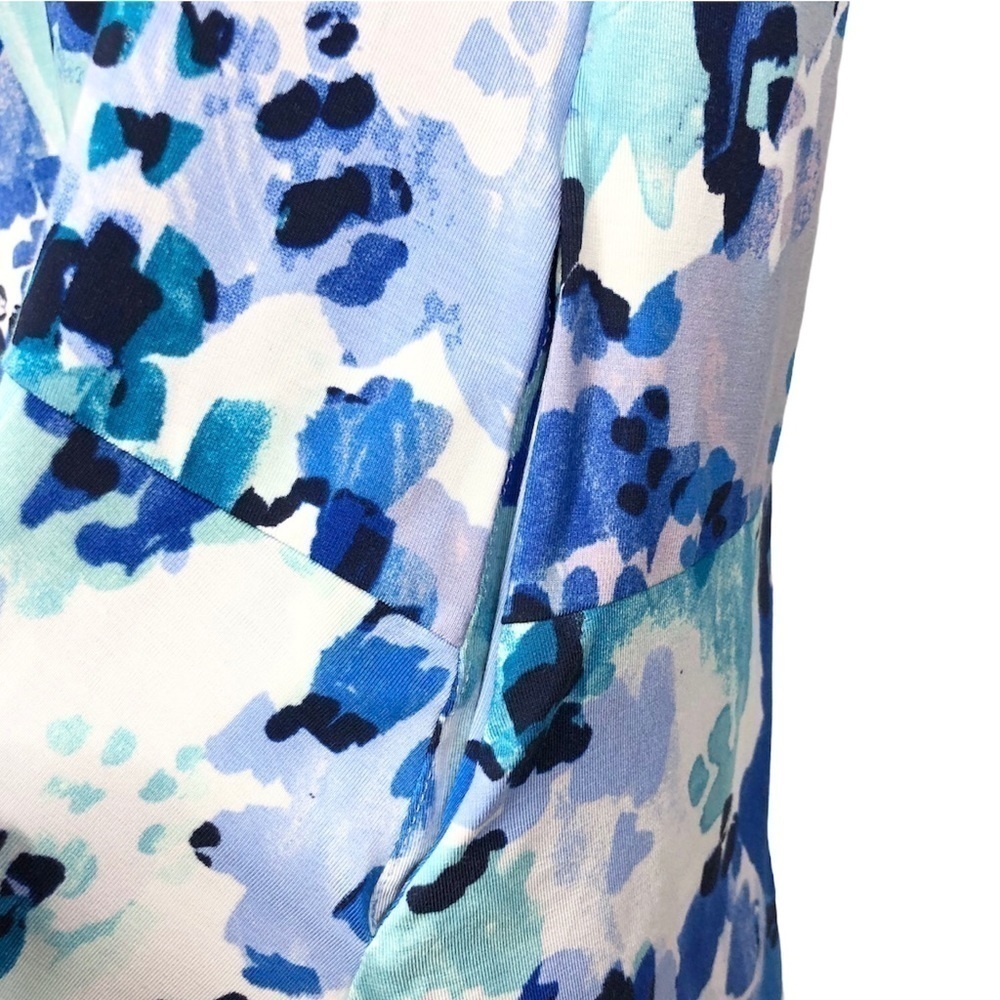 New Logo by Lori Goldstein Printed Rayon 230 Scoop Neck Top New Blue NWOT - Picture 6 of 9
